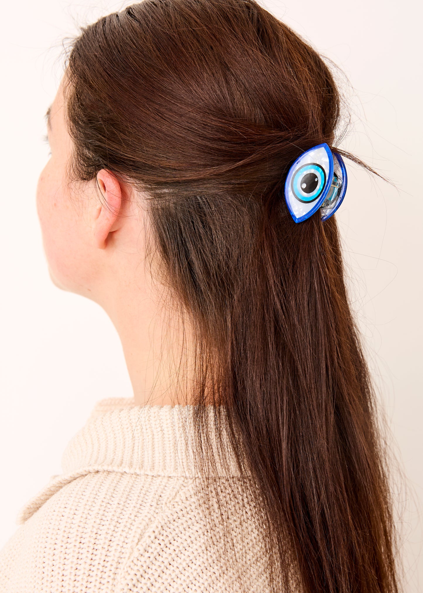 Pince à cheveux oeil