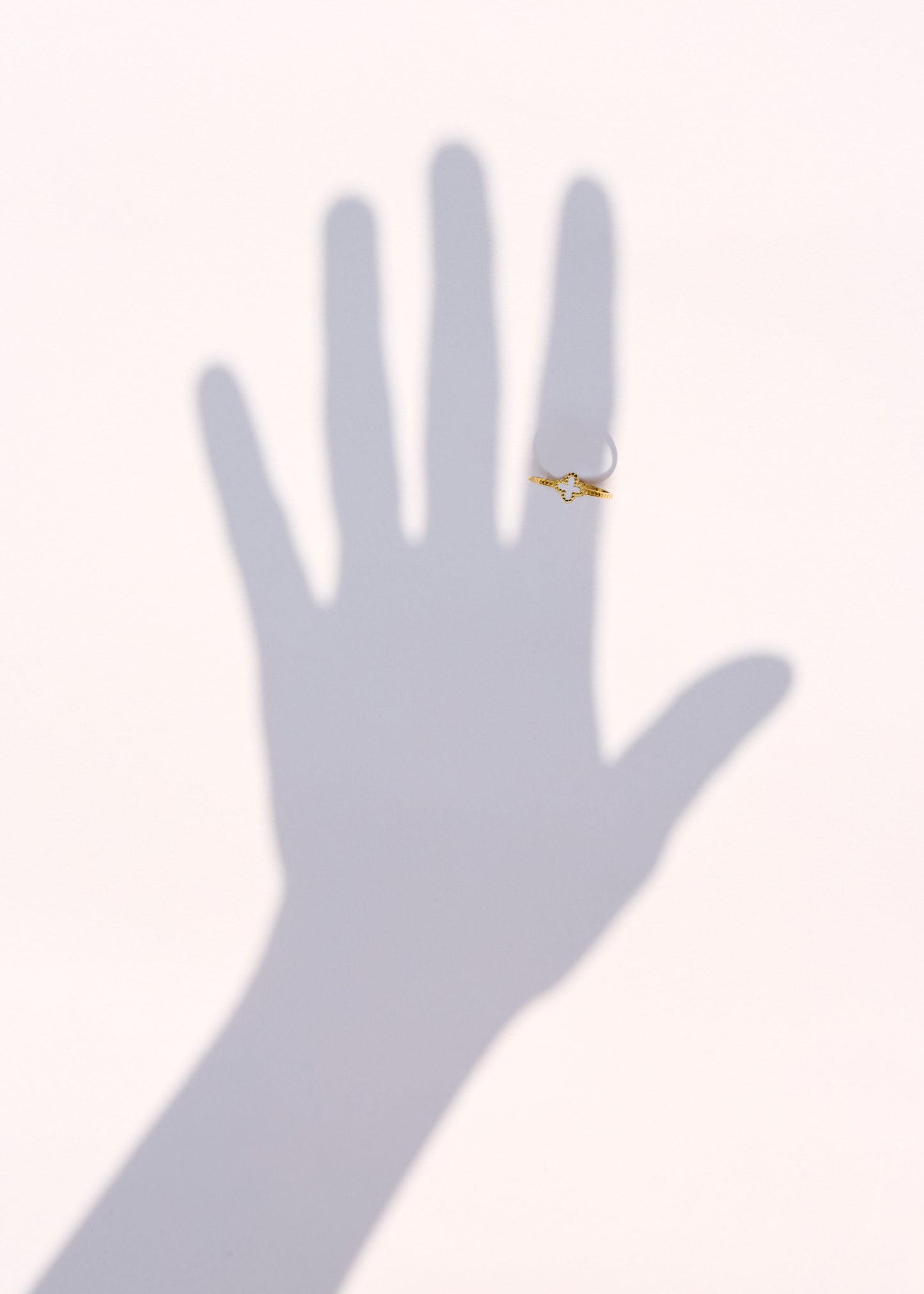 Trèfle - Bague femme réglable dorée