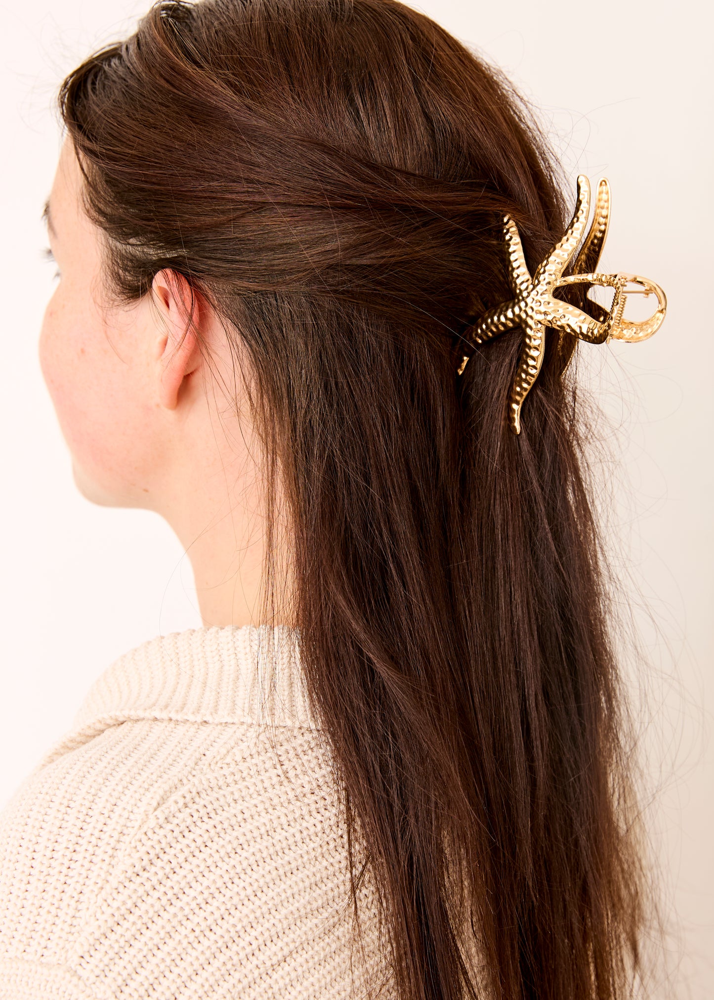 Pince à cheveux étoile de mer dorée